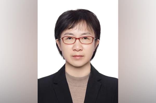 蜂窝配资 段春曦，有新职